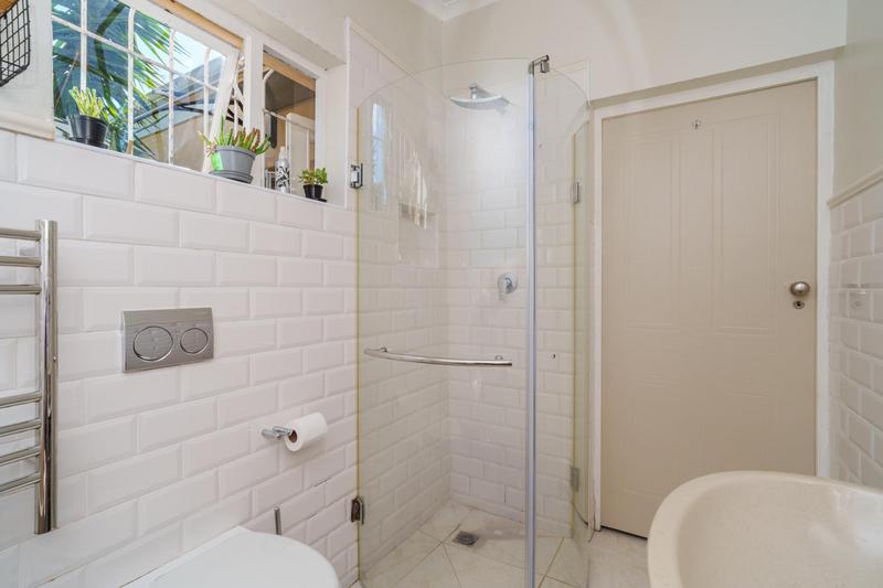 2 Bedroom Property for Sale in Harfield Village Western Cape